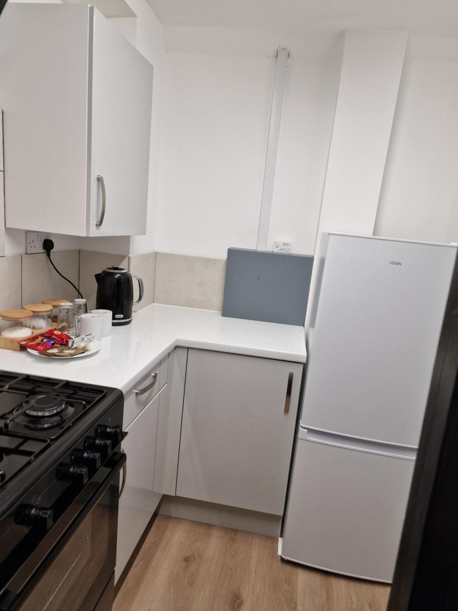 Ckb Flat- Comfort, Cosy, And Secure! Codsall Екстер'єр фото